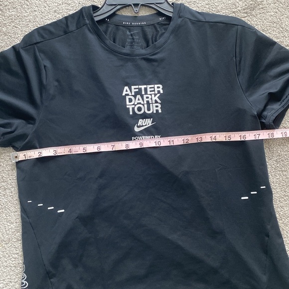 Black Nike After Dark Tour T-Shirt - Picture 7 of 7